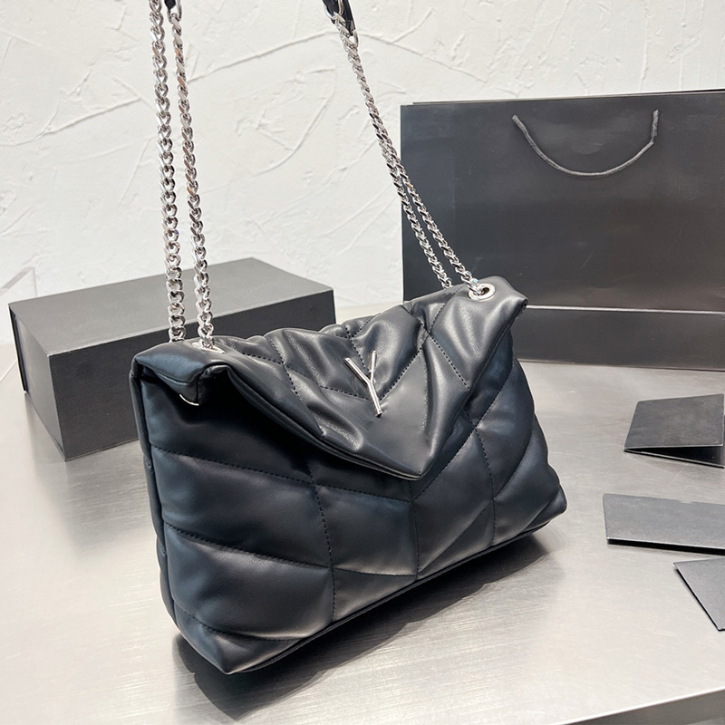 Fashion Shoulder Bags Womens Soft Cloud Crossbody Bag Stylish Leather Chain Handbags Winter Shopping Bags 27cm Designer Wallets Purse, Black
Fashion Shoulder Bags Womens Soft Cloud Crossbody Bag Stylish Leather Chain Handbags Winter Shopping Bags 27cm Designer Wallets Purse, Black