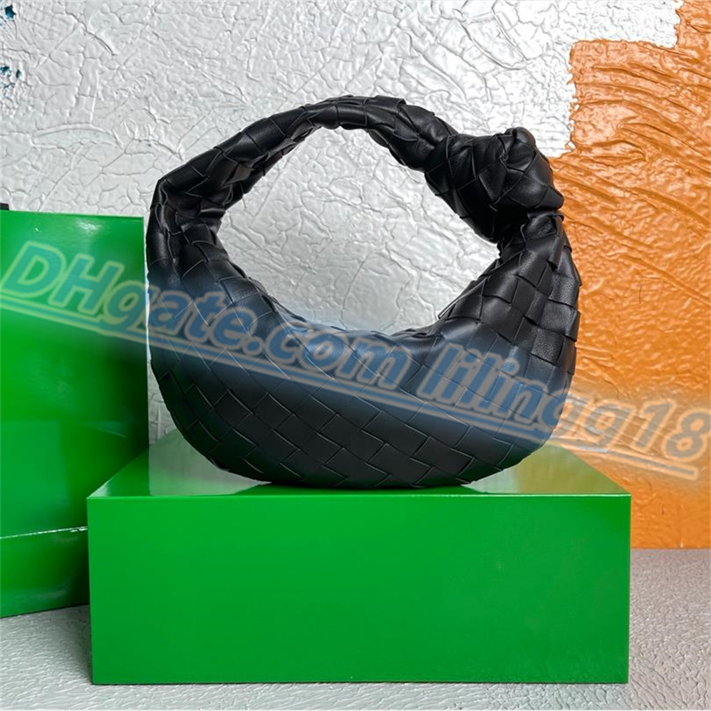 shoulder armpit quality Top bag Fashion woven leather handbag Luxury designer Moon shaped medium bags Women' Shoulders Bags cross purses, Lotus root powder
shoulder armpit quality Top bag Fashion woven leather handbag Luxury designer Moon shaped medium bags Women' Shoulders Bags cross purses, Lotus root powder
