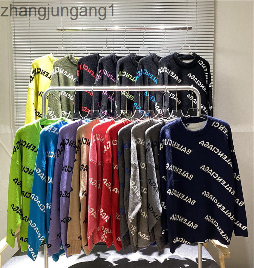 Designer Autumn Winter New Fashion Balenciga Balanciagas Brand Paris Fashion Brand Knitted Sweater Men' And Women' Round Neck Letter Jacquard sport, No sale
Designer Autumn Winter New Fashion Balenciga Balanciagas Brand Paris Fashion Brand Knitted Sweater Men' And Women' Round Neck Letter Jacquard sport, No sale