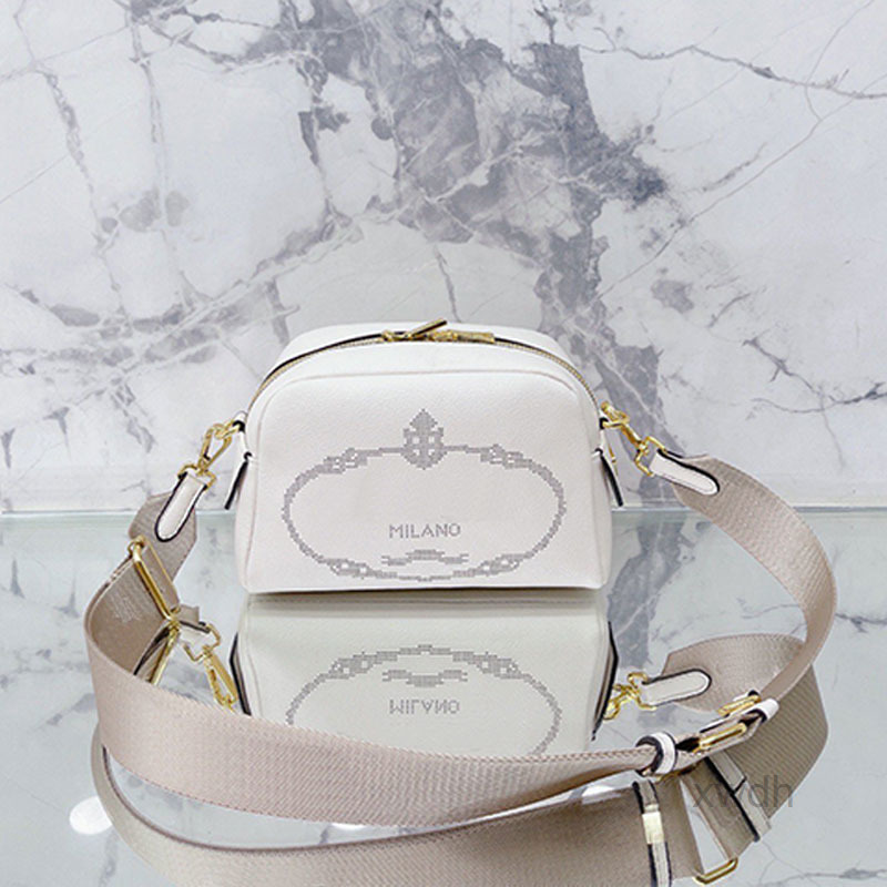 Evening Bags Bag Crossbody Handbags purse Women Shoulder Bags Gold Metal Parts Genuine Leather Zipper Closure Solid Color P Purse Lady Wall
Evening Bags Bag Crossbody Handbags purse Women Shoulder Bags Gold Metal Parts Genuine Leather Zipper Closure Solid Color P Purse Lady Wall