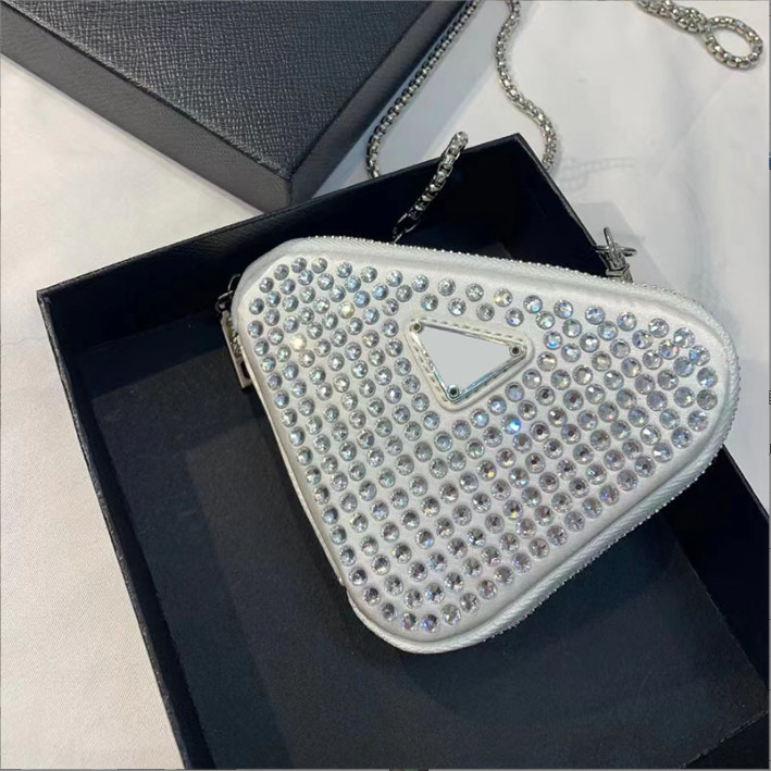 Top quality Fashion Triangle bag woman luxurys men designer bags lady Womens crossbody tote Hobo Shoulder Purses wallet, Silver
Top quality Fashion Triangle bag woman luxurys men designer bags lady Womens crossbody tote Hobo Shoulder Purses wallet, Silver