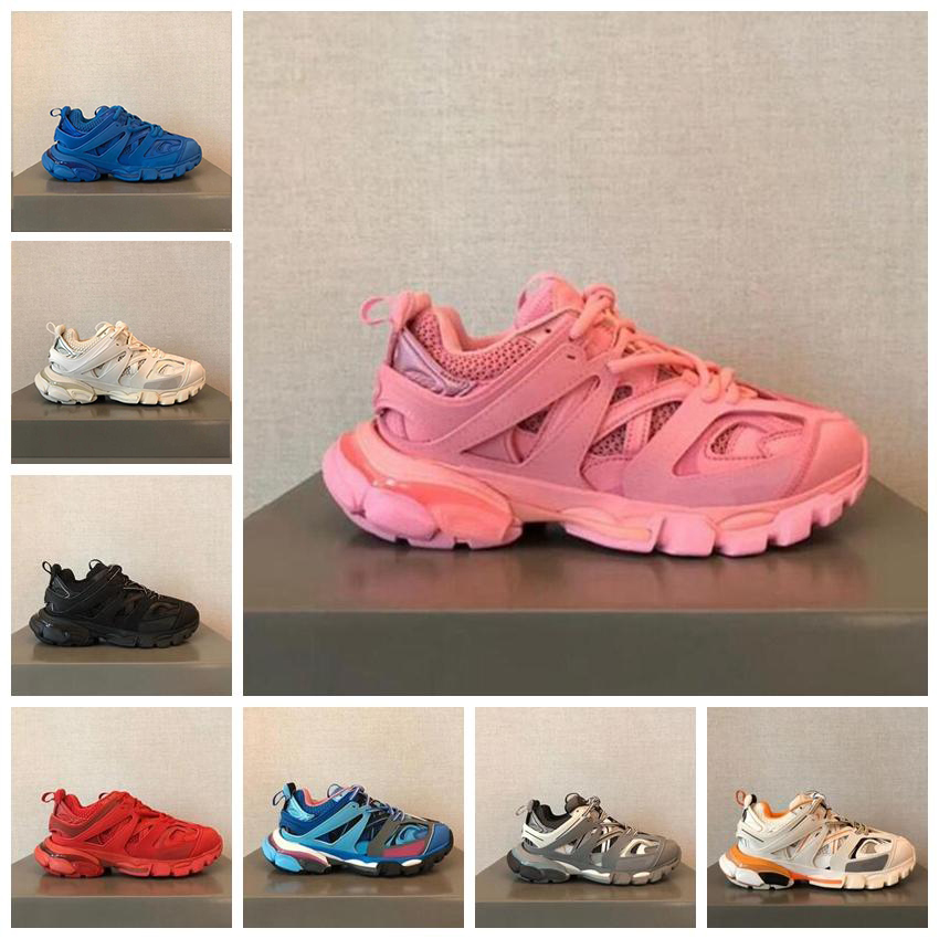 Luxury Men Women track Runners Casual sport shoes Gomma leather Trainer Nylon Printed for travel exercise workout vacation trend sneakers size 35-45, Contact us for more pictures
Luxury Men Women track Runners Casual sport shoes Gomma leather Trainer Nylon Printed for travel exercise workout vacation trend sneakers size 35-45, Contact us for more pictures
