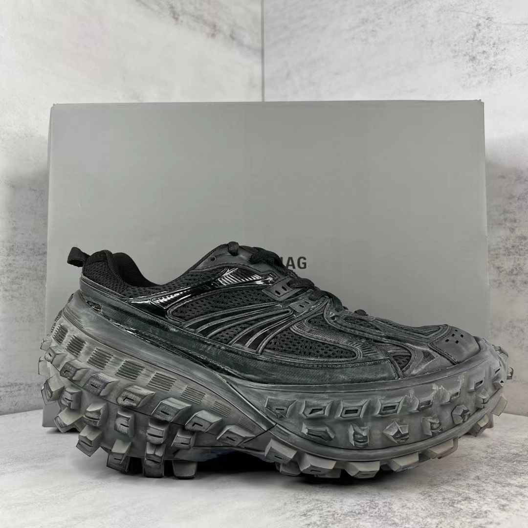 Luxury brand Designer Casual Shoes Track 3 3.0 Triple white black Sneaker Tess.s Gomma leather Trainer Nylon Printed Platform trainers shoes
Luxury brand Designer Casual Shoes Track 3 3.0 Triple white black Sneaker Tess.s Gomma leather Trainer Nylon Printed Platform trainers shoes