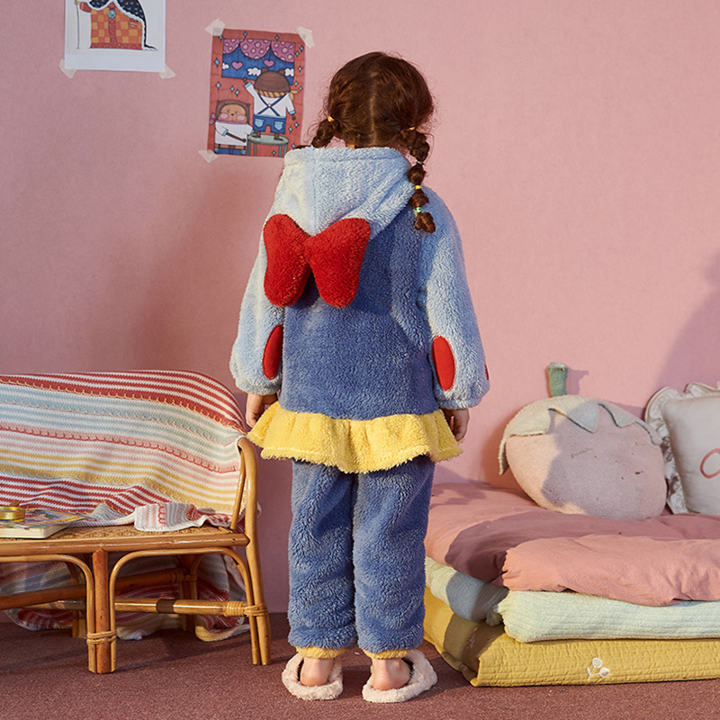 Pajamas Children Winter Hooded Cartoon Princess Fleece Set Bow Baby Longer Sleepwear Girls Coral Velvet Home Clothes Robes Thick 220922