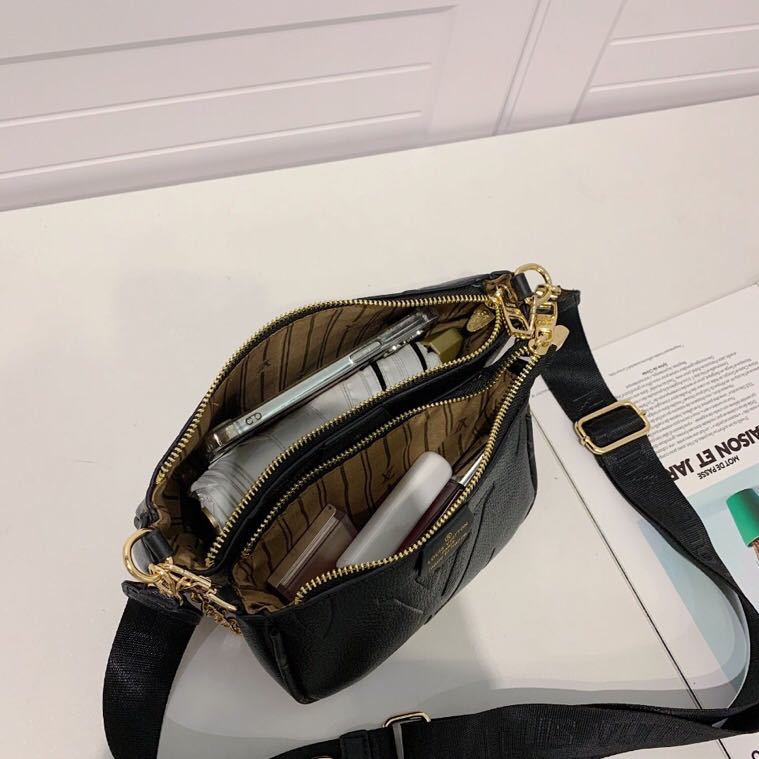 3-piece set women's Shoulder Bags Totes handbag Cross Body Cosmetic Bag cell phone pocket Wallets Coin Purses L8804-10, Shipping difference
3-piece set women's Shoulder Bags Totes handbag Cross Body Cosmetic Bag cell phone pocket Wallets Coin Purses L8804-10, Shipping difference