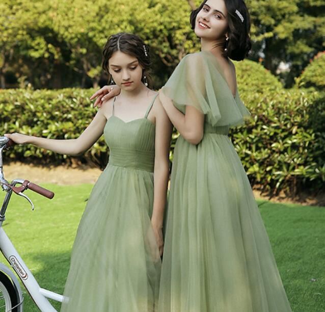 2023 Gorgeous Bridesmaid Dresses Tulle A Line Halter Spaghetti Straps Ankle Length Satin Sleeveless Beach Wedding Guest Gowns Plus Size Custom Made