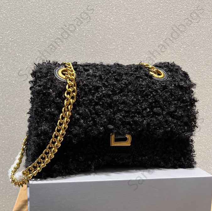 Designer shoulder bags lambswool bags Hourglass handbags womens motorcycle bag fashion love letter luxury handbag armpit cross body, Grey
Designer shoulder bags lambswool bags Hourglass handbags womens motorcycle bag fashion love letter luxury handbag armpit cross body, Grey