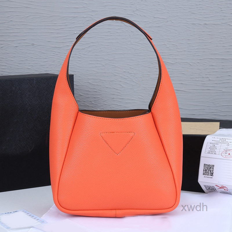 Evening Bags Classic Women Versatile Handbags Purse Vegetable Basket Fashion Newest Shoulder Bags Small Tote Wallet Four Colors 20cm Free S, Red
Evening Bags Classic Women Versatile Handbags Purse Vegetable Basket Fashion Newest Shoulder Bags Small Tote Wallet Four Colors 20cm Free S, Red