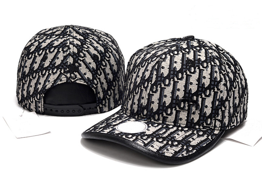 Classic high-quality street hat fashion baseball cap men's women's sports capss letter print caps Casquette adjustable fit
Classic high-quality street hat fashion baseball cap men's women's sports capss letter print caps Casquette adjustable fit