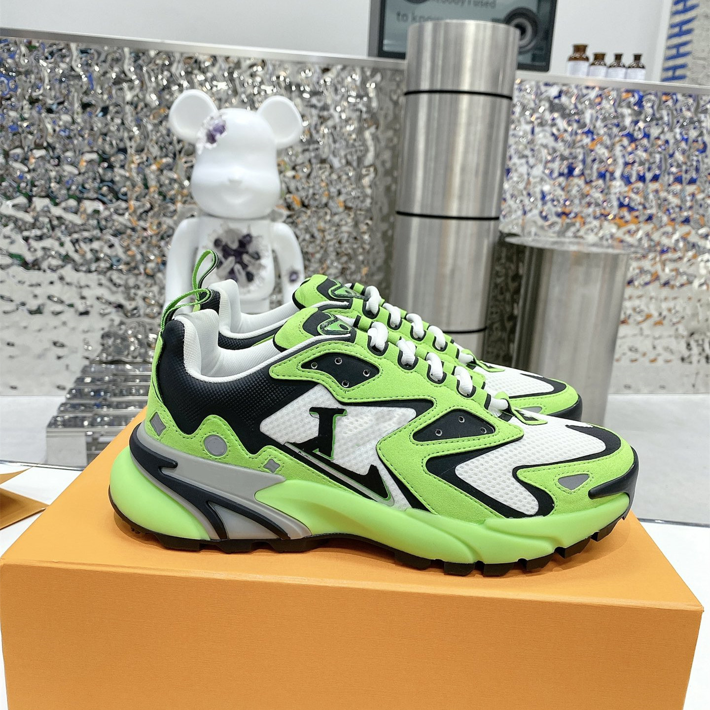 2022 Runner Tatic Sneakers Running Shoes Luxury Designer Breathable Technology Mesh Stylish Classic Black Sneaker Comfortable Sole 38-45 Men, Color 9
2022 Runner Tatic Sneakers Running Shoes Luxury Designer Breathable Technology Mesh Stylish Classic Black Sneaker Comfortable Sole 38-45 Men, Color 9