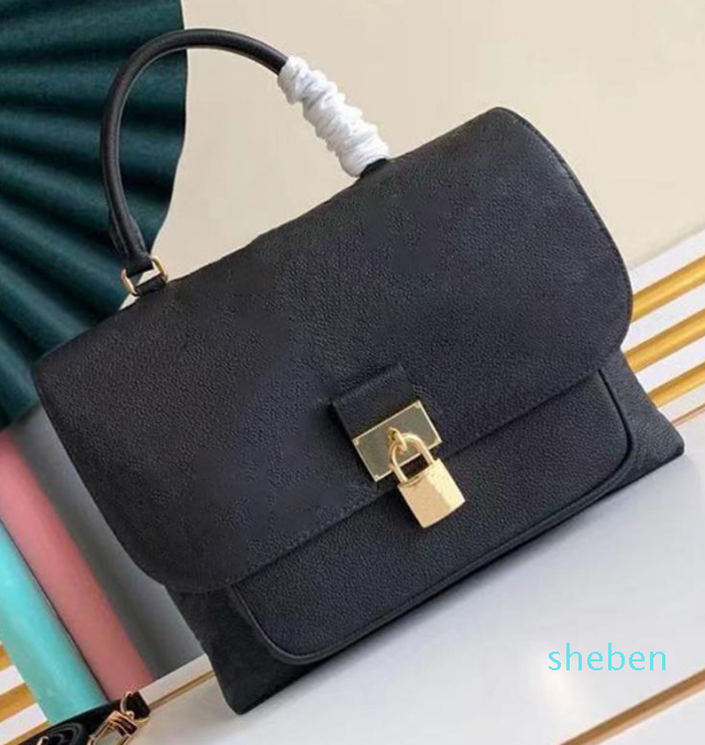 2023 Outdoor Bags complete marignan women bags designs handabg fashion crossbody bag messenger bag, Red
2023 Outdoor Bags complete marignan women bags designs handabg fashion crossbody bag messenger bag, Red