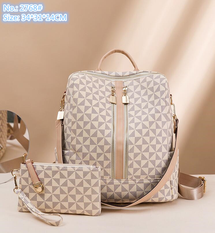 Wholesale factory ladies shoulder bag 3 colors street fashion printing leisure backpack simple two-piece fashion handbag retro contrast leather handbags, Black-2768#
Wholesale factory ladies shoulder bag 3 colors street fashion printing leisure backpack simple two-piece fashion handbag retro contrast leather handbags, Black-2768#
