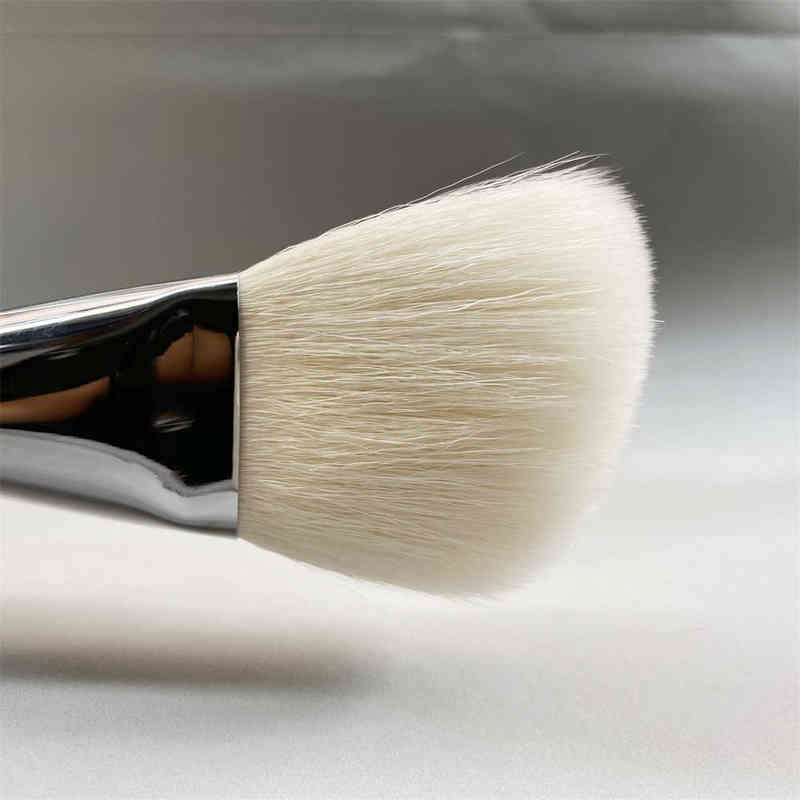 Makeup Brushes 100 LUXE FACE FINISH MAKEUP BRUSH - Large Angled Powder Bronzer Setting Cosmetics Beauty Tools T220921