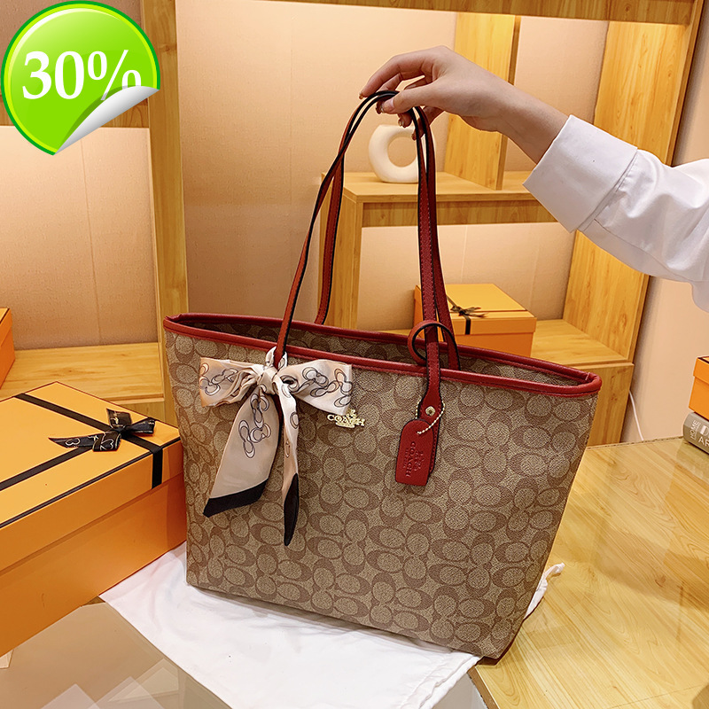 Designer Evening Ladies Handbags Fashion Shoulder New c Classic Koujia Old Flower Horse Drawn Cart Print Steamed Bun Shopping Bag Handbag, Coffee with black
Designer Evening Ladies Handbags Fashion Shoulder New c Classic Koujia Old Flower Horse Drawn Cart Print Steamed Bun Shopping Bag Handbag, Coffee with black