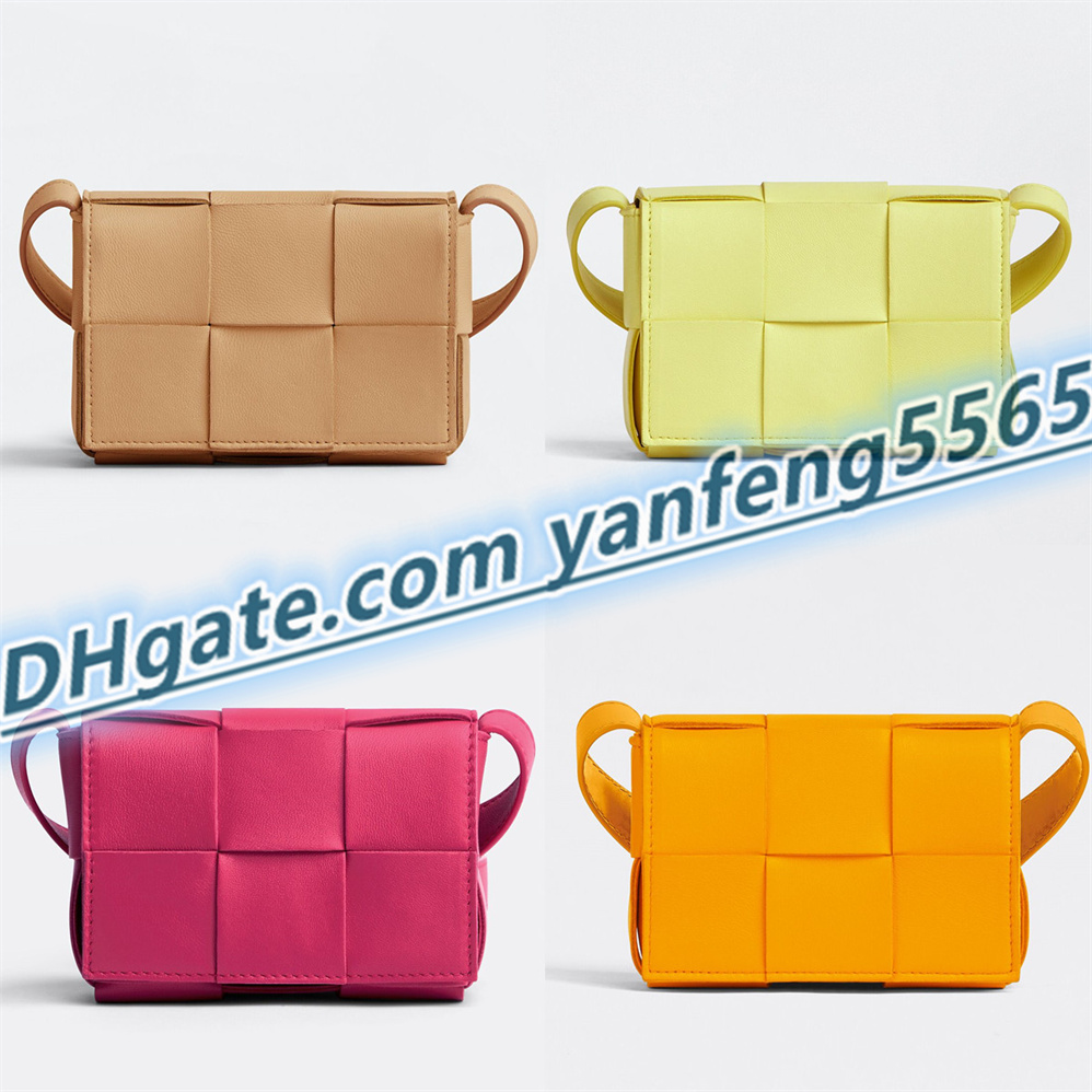 Top fashion women's men's Cosmetic Bag handbags cross handbag luxury designer women mini shopping wallet case card shoulder bags purse, Paper box
Top fashion women's men's Cosmetic Bag handbags cross handbag luxury designer women mini shopping wallet case card shoulder bags purse, Paper box