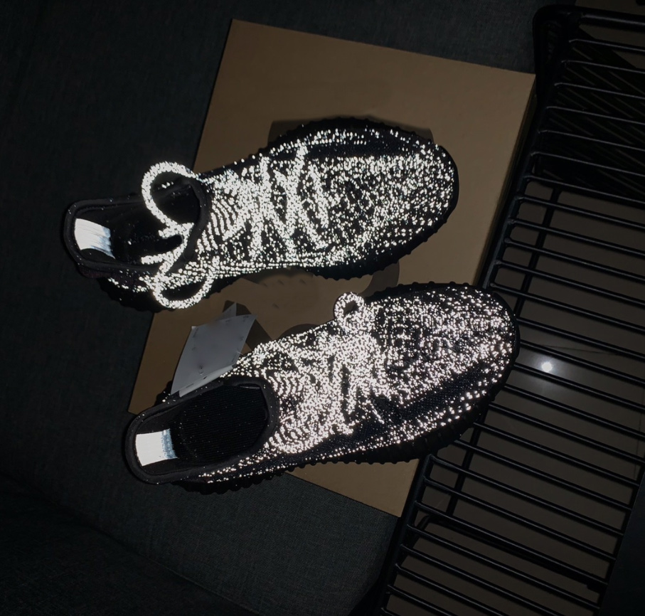 Men Women Running Shoes V2 Boosts Designer Reflective Sneaker Sports Mesh Breathable Knitted Zebra Beluga 2.0 Blue Tint Black Red Tail Light Slate 36-47 ss, Customize
Men Women Running Shoes V2 Boosts Designer Reflective Sneaker Sports Mesh Breathable Knitted Zebra Beluga 2.0 Blue Tint Black Red Tail Light Slate 36-47 ss, Customize