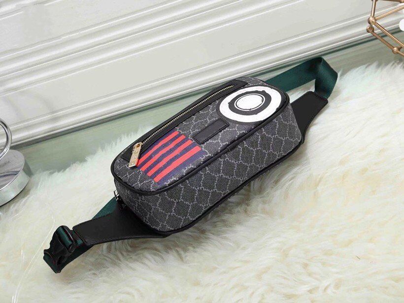 LQ Luxury Designers Men Waist Bags Chest Pack Leather Unisex Bumbag Bag Fanny Packs Women Running Belt Jogging Pouch Back Purse Fashion handbag, Size: 25x4x15
LQ Luxury Designers Men Waist Bags Chest Pack Leather Unisex Bumbag Bag Fanny Packs Women Running Belt Jogging Pouch Back Purse Fashion handbag, Size: 25x4x15