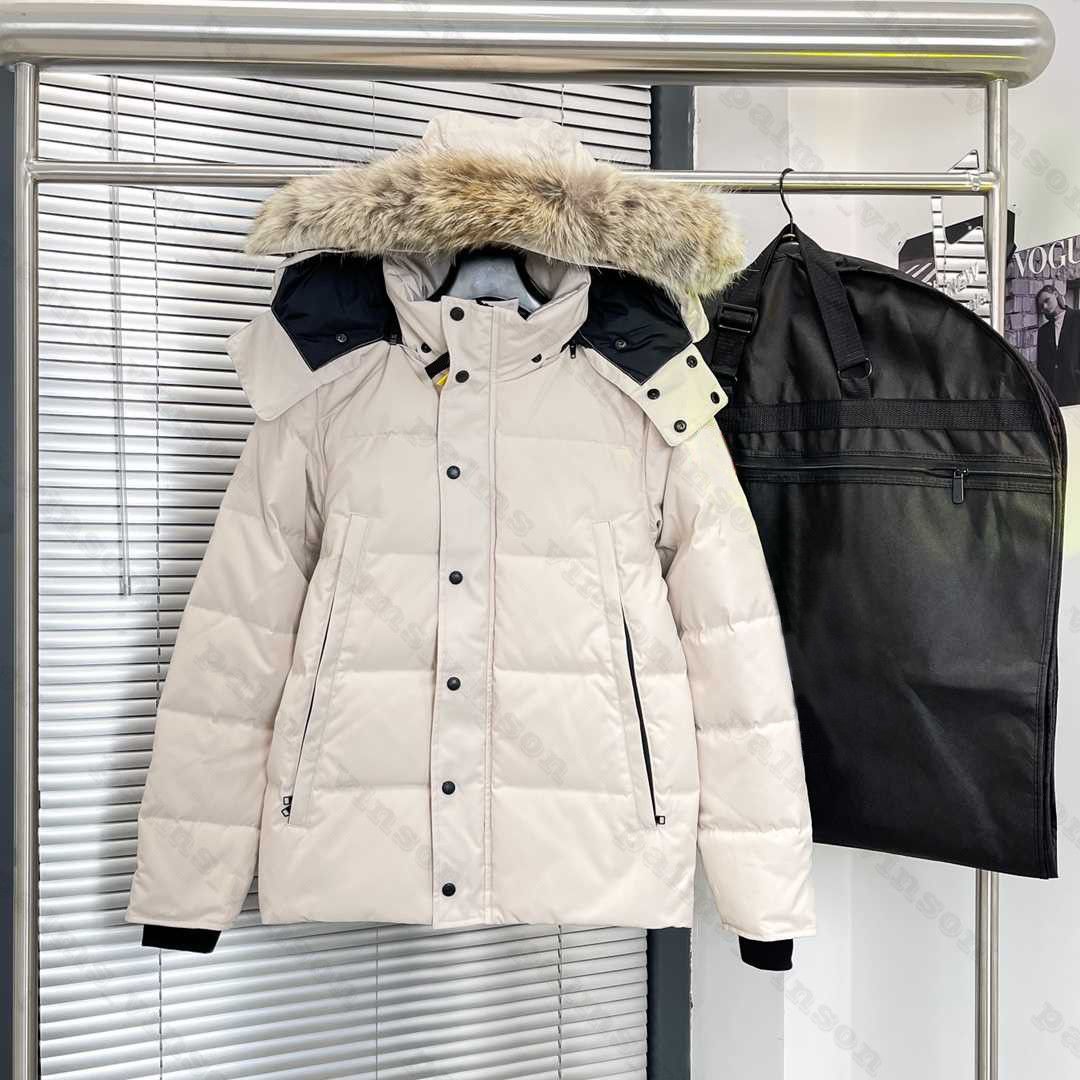 Down Jackets Mens Designer Parkas Homme Outdoor Winter Jassen Outerwear Big Fur Hooded Fourrure Manteau Down Jacket Coat Hiver Parka Doudoune
Down Jackets Mens Designer Parkas Homme Outdoor Winter Jassen Outerwear Big Fur Hooded Fourrure Manteau Down Jacket Coat Hiver Parka Doudoune
