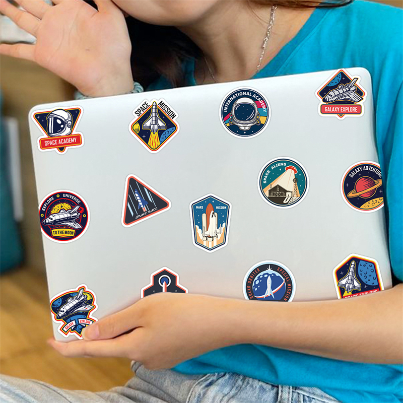 52Pcs cartoon spaceship astronauts sticker Space agency Graffiti Stickers for DIY Luggage Laptop Skateboard Motorcycle Bicycle Stickers