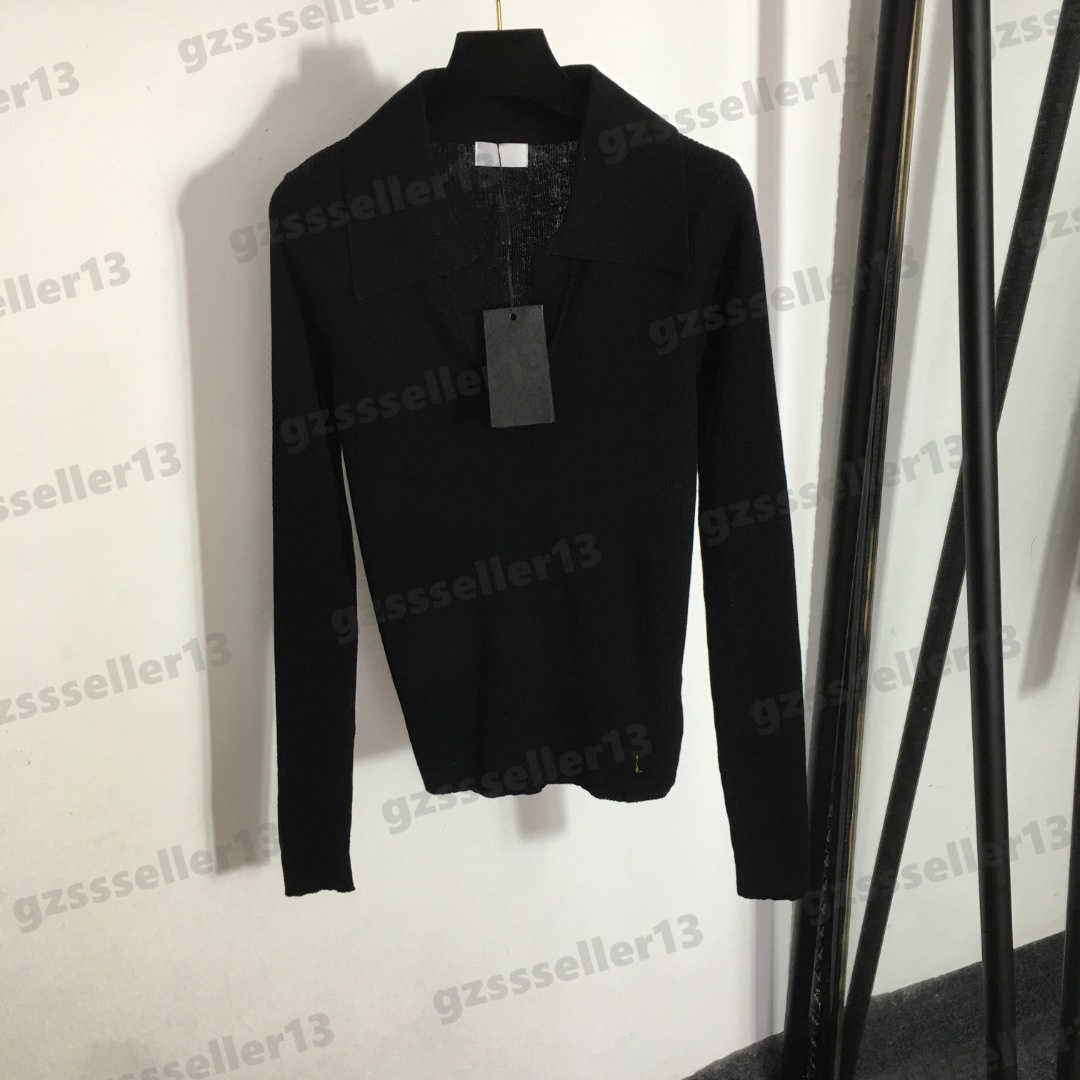 Womens Knitting T-Shirts Metal Letter Brooch Decoration Designer Top Tight High Stretch Lapel Long Sleeve Knit Sweater Bottom Shirt Women Clothing 3 Colors 0912
Womens Knitting T-Shirts Metal Letter Brooch Decoration Designer Top Tight High Stretch Lapel Long Sleeve Knit Sweater Bottom Shirt Women Clothing 3 Colors 0912