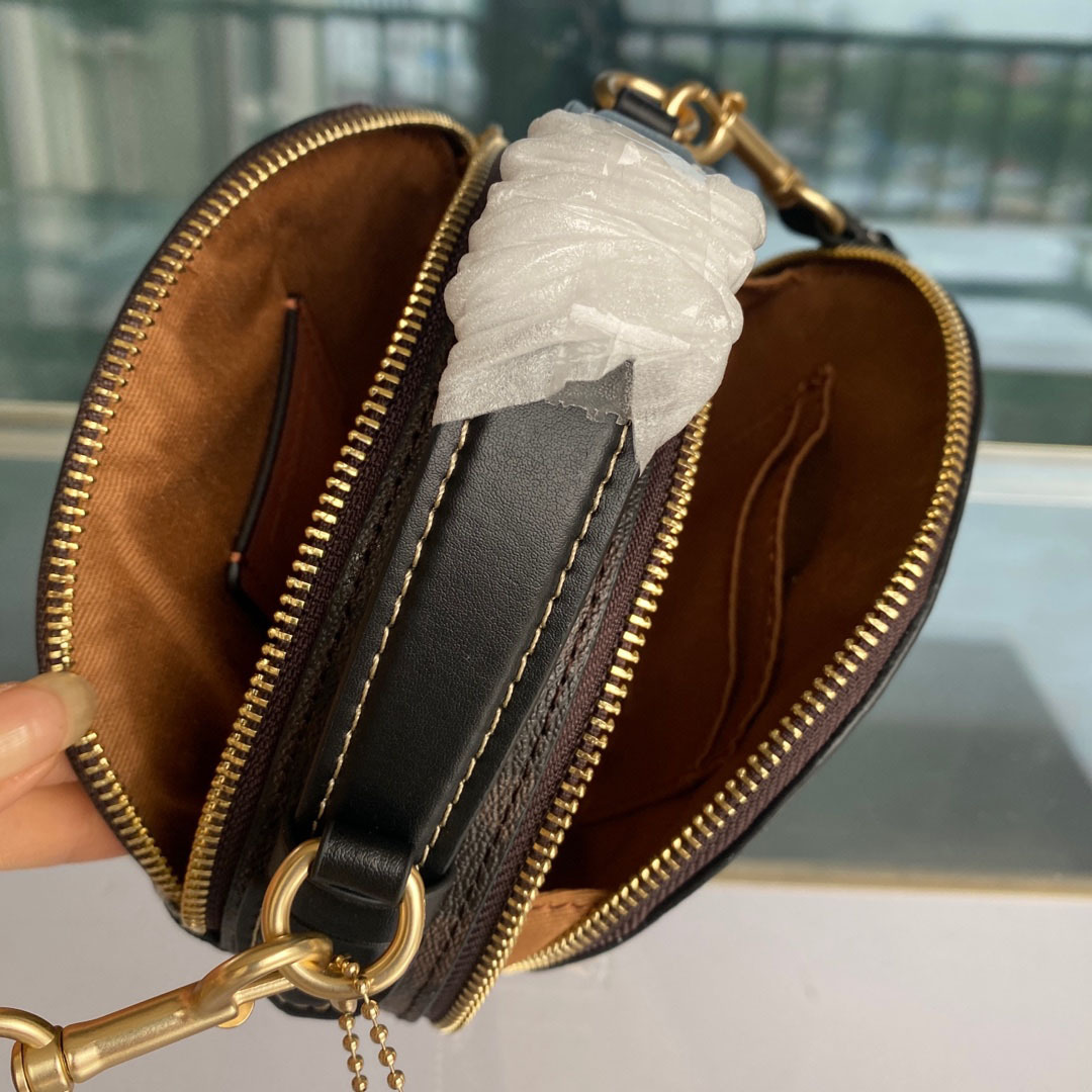 New 2023 Women's Coin Purses Classic Coated Presbyopia Crossbody Varsity Fashion Round Cake Bag one-shoulder messenger bags, Red c 7370
New 2023 Women's Coin Purses Classic Coated Presbyopia Crossbody Varsity Fashion Round Cake Bag one-shoulder messenger bags, Red c 7370