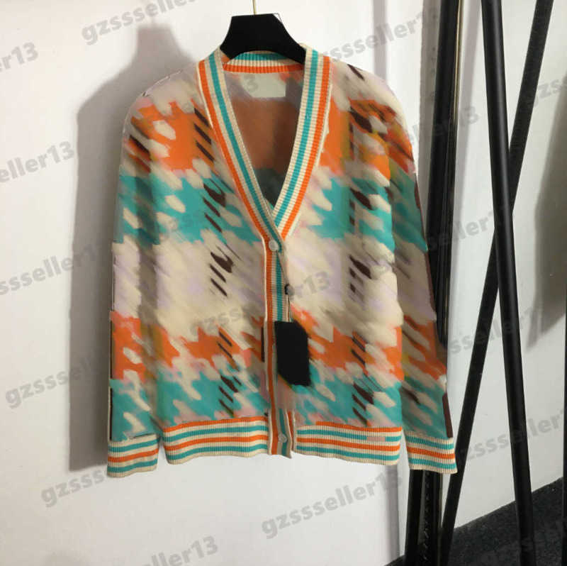 Designer Cardigan Womens Sweater Colorful Letter Logo Print Women Sweaters Brand V-neck Long-sleeve Knitted Cardigans Sweater 0912
Designer Cardigan Womens Sweater Colorful Letter Logo Print Women Sweaters Brand V-neck Long-sleeve Knitted Cardigans Sweater 0912