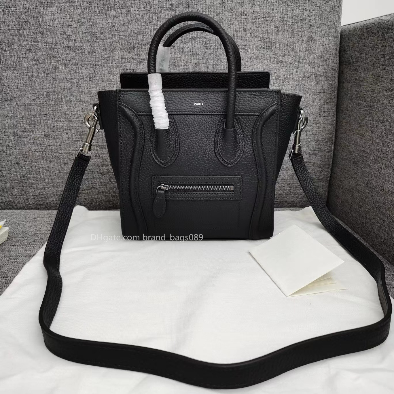 LUGGAGE MINI Calfskin Bag Litchi Grain Genuine Leather Handbag Lady Tote Women Shopping Bags Big Capacity Smile Purse Designer Fashion Handbags Silver Hardwear, Box
LUGGAGE MINI Calfskin Bag Litchi Grain Genuine Leather Handbag Lady Tote Women Shopping Bags Big Capacity Smile Purse Designer Fashion Handbags Silver Hardwear, Box