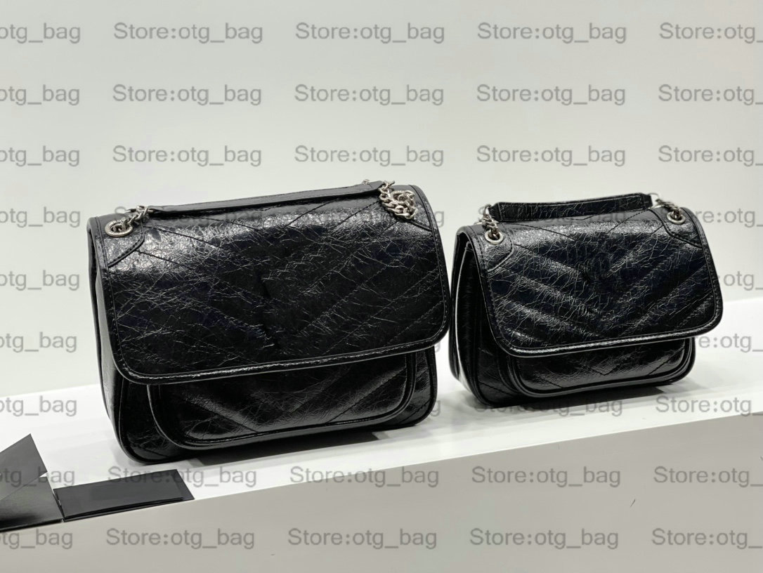 NIKI Girl Medium Chain Vintage Crinkled Leather BAG Handbag Designer Leather shoulder crossbody bags Women Designers Luxurys Stray Cross Body, Customize
NIKI Girl Medium Chain Vintage Crinkled Leather BAG Handbag Designer Leather shoulder crossbody bags Women Designers Luxurys Stray Cross Body, Customize