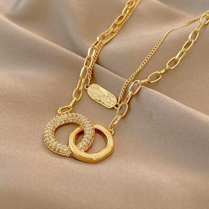 925 Fashionable simple titanium steel necklace Jewelry Necklaces pendants Love clover gold men chain saturn luxury chains designer pendant necklaces for women
925 Fashionable simple titanium steel necklace Jewelry Necklaces pendants Love clover gold men chain saturn luxury chains designer pendant necklaces for women