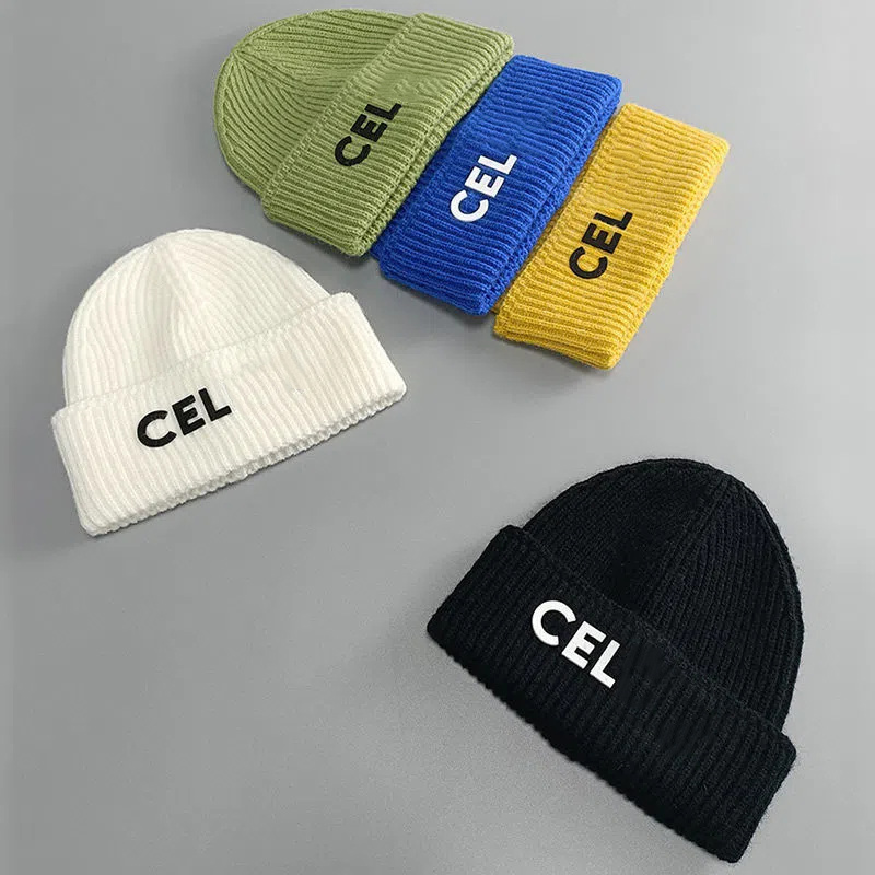 2021 classic designer autumn winter hot style beanie hats men and women fashion universal knitted cap autumn wool outdoor warm skull caps
2021 classic designer autumn winter hot style beanie hats men and women fashion universal knitted cap autumn wool outdoor warm skull caps