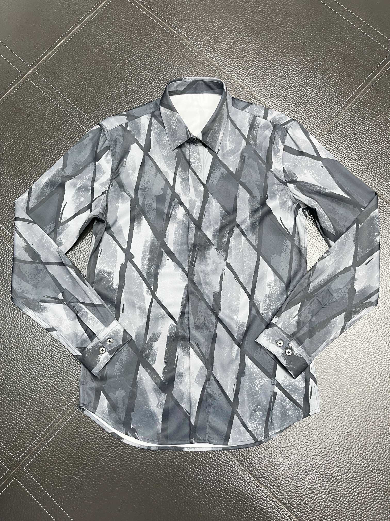 Men's Dress Shirt Slim Fit Flex Collar Stretch Pint Brand Clothing Men Long Sleeve Dress Shirts Hip Hop Style Quality Cotton Tops 12490, Gray
Men's Dress Shirt Slim Fit Flex Collar Stretch Pint Brand Clothing Men Long Sleeve Dress Shirts Hip Hop Style Quality Cotton Tops 12490, Gray