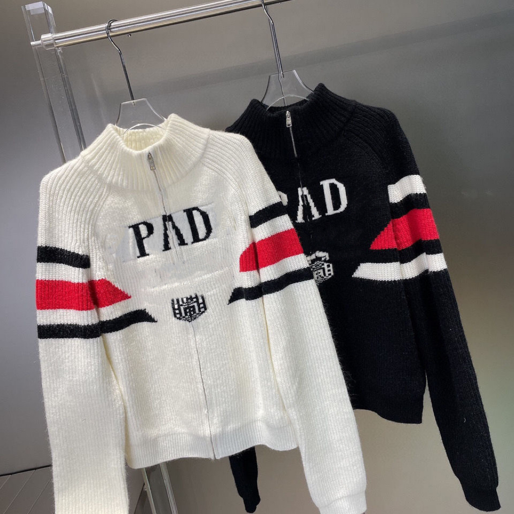 Designer Women Sweater pullover zipper Sweaters Womens Round neck Stripe Sweaters Knit Letter Knitted Long Sleeved Loose Fashion Casual, Black
Designer Women Sweater pullover zipper Sweaters Womens Round neck Stripe Sweaters Knit Letter Knitted Long Sleeved Loose Fashion Casual, Black
