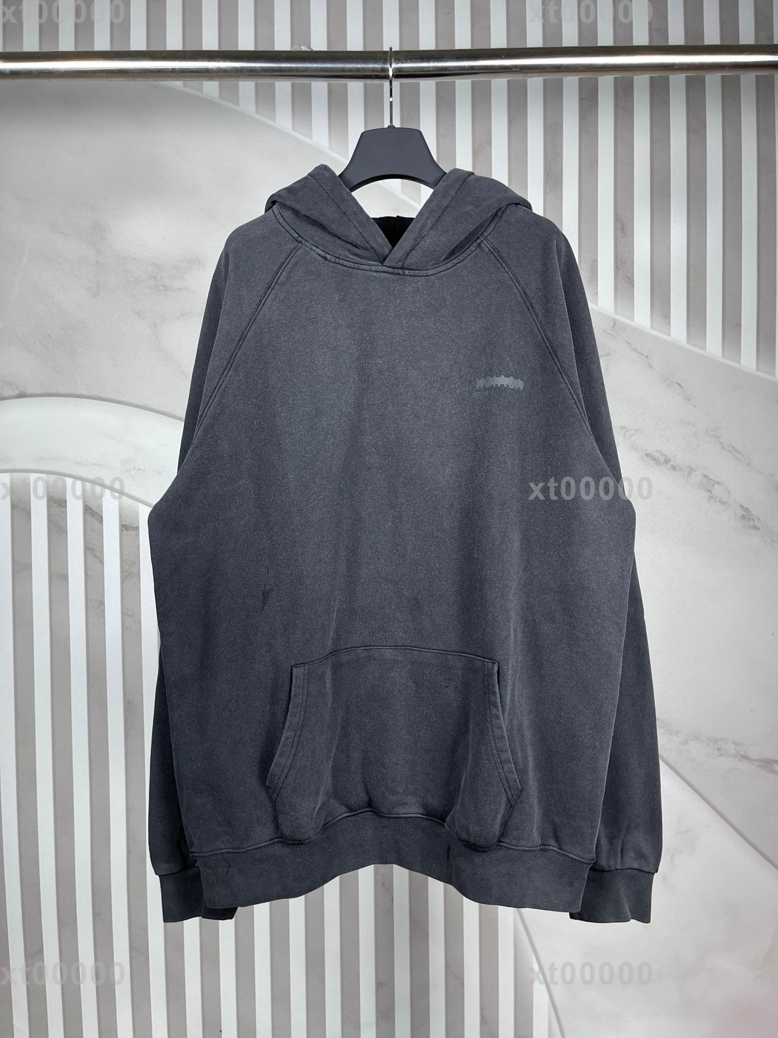 22SS Designer Letter Printed T Shirts Tee Sweatshirt Fashion High Street Short Sleeves Summer Casual T-Shirt Breathable Men Women Crew Neck Tees Dresses for Wome 3-233, Black
22SS Designer Letter Printed T Shirts Tee Sweatshirt Fashion High Street Short Sleeves Summer Casual T-Shirt Breathable Men Women Crew Neck Tees Dresses for Wome 3-233, Black