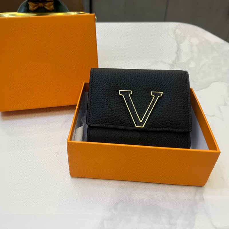 Mens Designer Cowhide Card Holders For Women Fashion Purse Wallet Luxury Leather Coin Pocket Credit Card Womens Classic Letter Wallets 2209231D, Black(12*9cm)
Mens Designer Cowhide Card Holders For Women Fashion Purse Wallet Luxury Leather Coin Pocket Credit Card Womens Classic Letter Wallets 2209231D, Black(12*9cm)