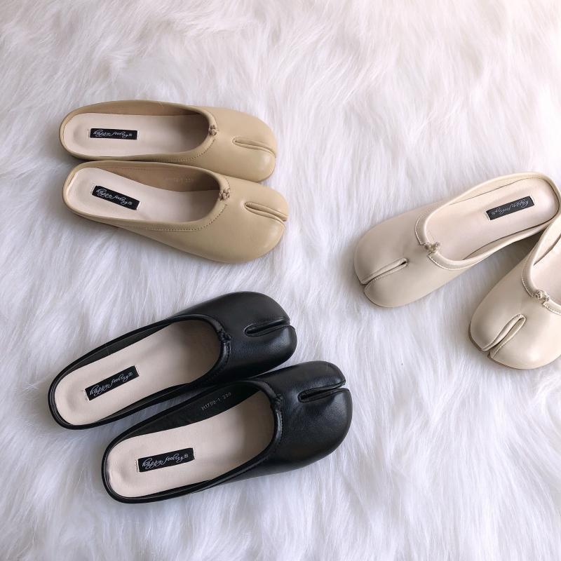 Microfiber Leather Tabi Ninja Shoes: Comfy Split-Toe Flats for Women