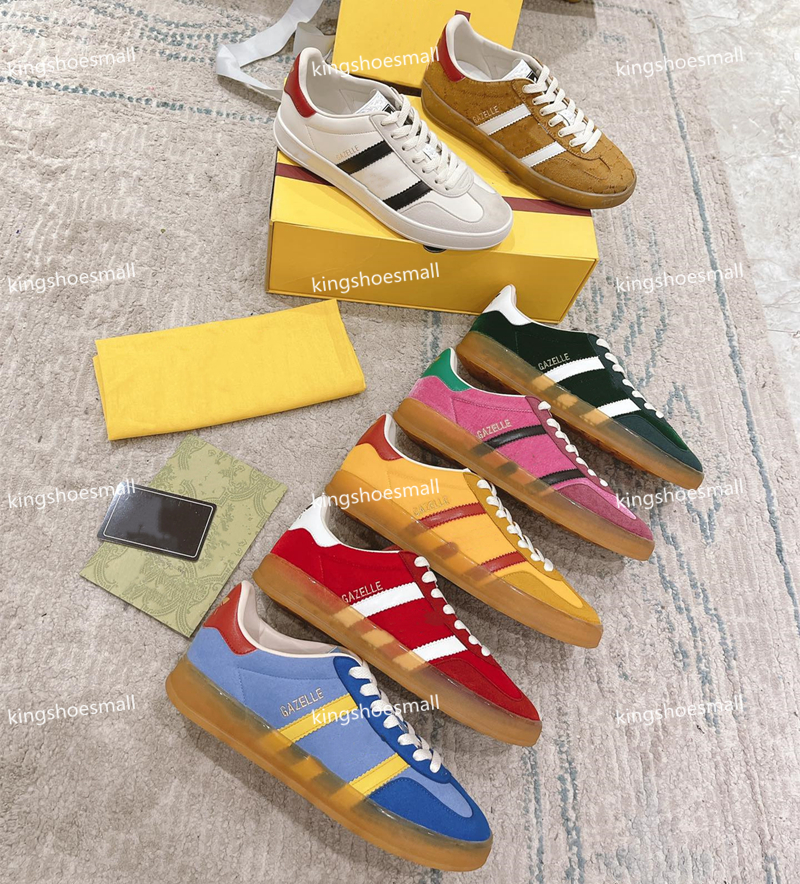 2022 Top Designer Shoes Mens Women Gazelle Sneakers Velvet Patchwork Retro Trainers Co-branded Ladies Sneaker Chaussures Embroidered Letters Canvas Shoes, Color 1.1
2022 Top Designer Shoes Mens Women Gazelle Sneakers Velvet Patchwork Retro Trainers Co-branded Ladies Sneaker Chaussures Embroidered Letters Canvas Shoes, Color 1.1