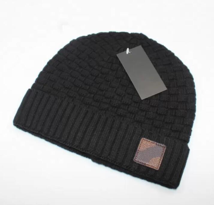 Men Design Winter Beanie Women Mens Cotton Skull Caps Unisex Cashmere Plaid Letters Luxury Casual Outdoor Fashion Knitted Hat, Grey
Men Design Winter Beanie Women Mens Cotton Skull Caps Unisex Cashmere Plaid Letters Luxury Casual Outdoor Fashion Knitted Hat, Grey