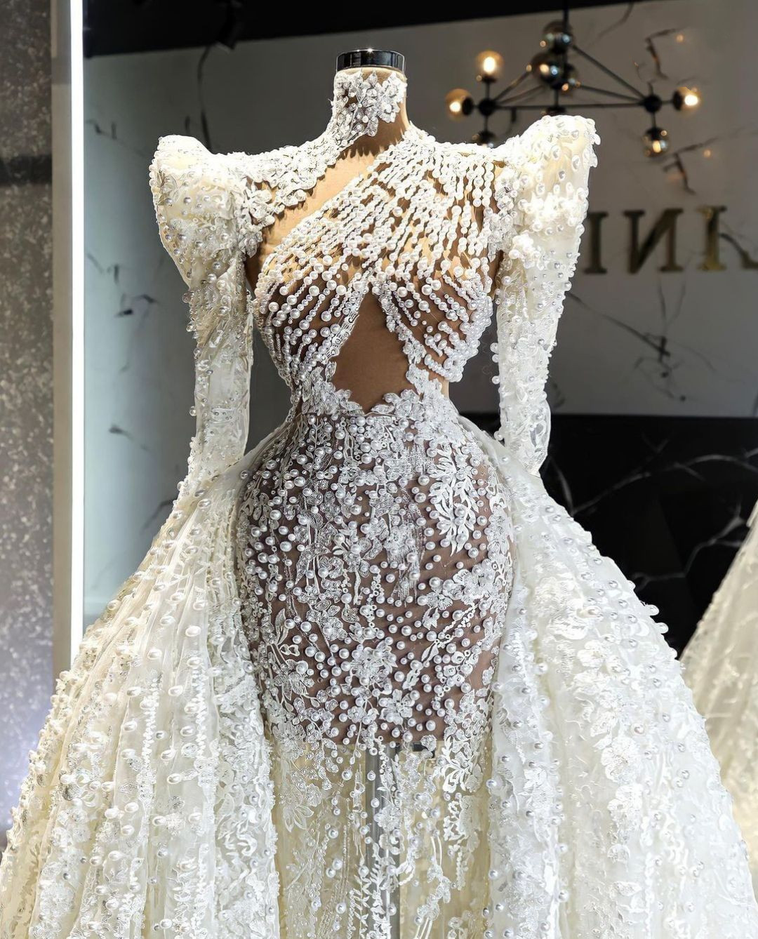 Stylish Mermaid Wedding Dress Long Sleeves High Neck 3D Lace Appliques Sequins Pearls or Length Detachable Train Elegant Bridal Gowns Plus Size Vestid