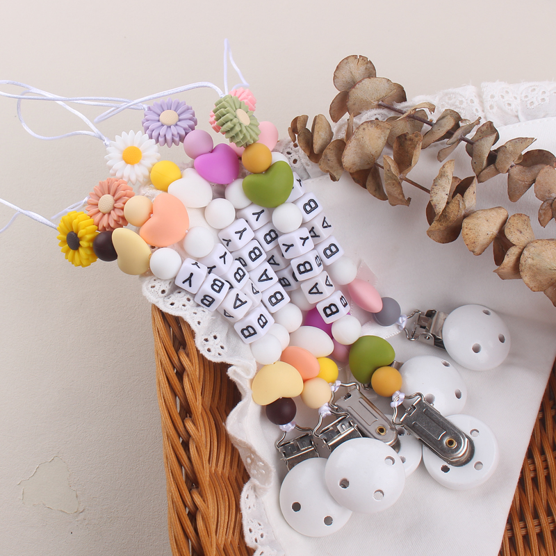 Custom Name Handmade Personalize Dummy Clips Pacifier Clips Holder Baby Silicone Daisy Flower Pacifier Holder Chain Baby Teether