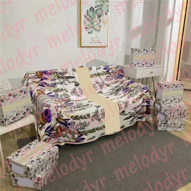 Designer Flannel Blanket Flower Print Carpet Thick Warm Bedsheet Sofa Car Office Nap Blankets without Box
Designer Flannel Blanket Flower Print Carpet Thick Warm Bedsheet Sofa Car Office Nap Blankets without Box