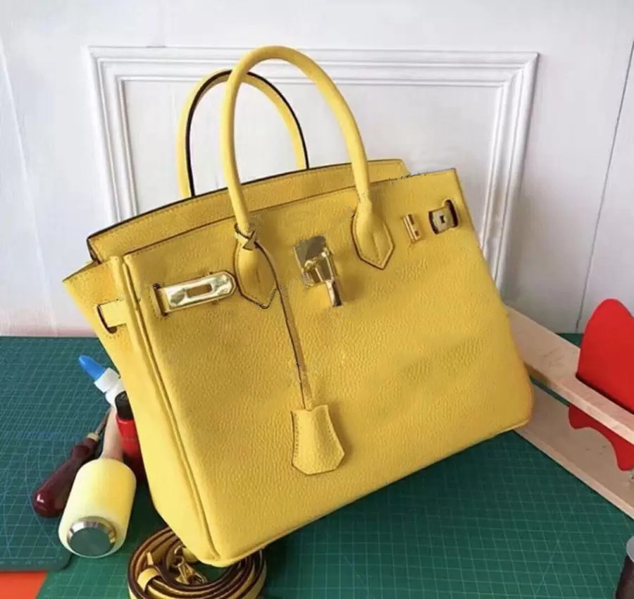 Fashion Designer Tote Bag shopping handbag women luxury shoulder crossbody bags purse 20 25 35 40 cm gold/silver hardware cowhide genuine real leather messenger bags
Fashion Designer Tote Bag shopping handbag women luxury shoulder crossbody bags purse 20 25 35 40 cm gold/silver hardware cowhide genuine real leather messenger bags