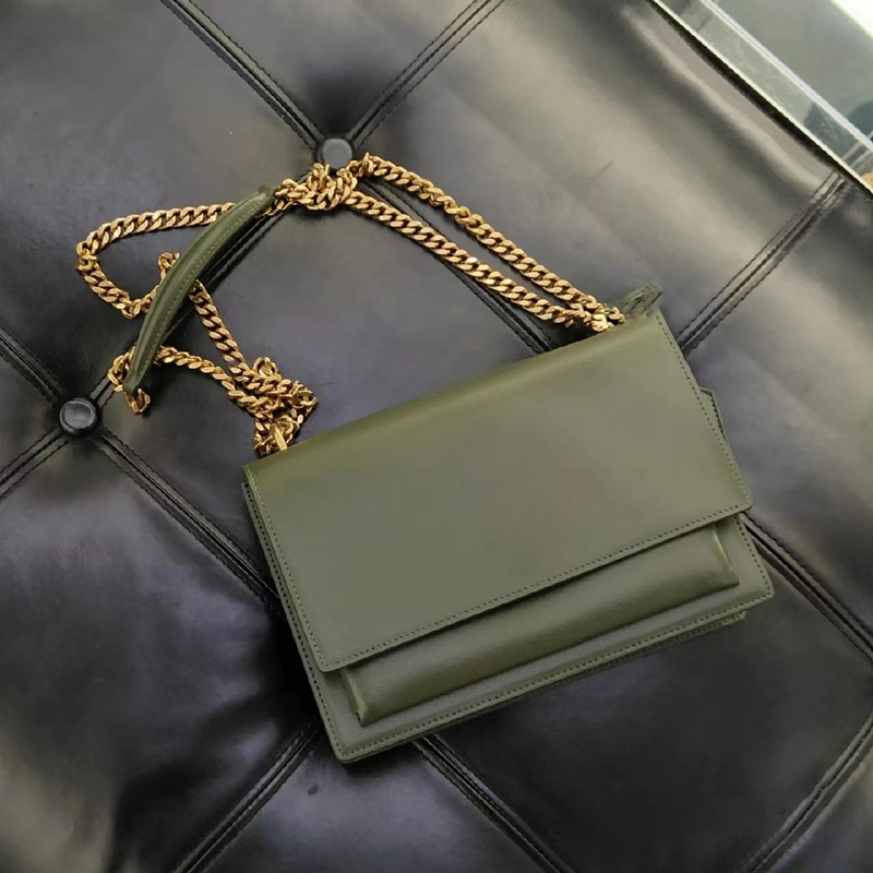 luxury Designer SUNSET tote bag smooth leather brand logo WOC with key ring envelope Multifunction handbag clutch flap chain womens men crossbody shoulder bags, Box
luxury Designer SUNSET tote bag smooth leather brand logo WOC with key ring envelope Multifunction handbag clutch flap chain womens men crossbody shoulder bags, Box
