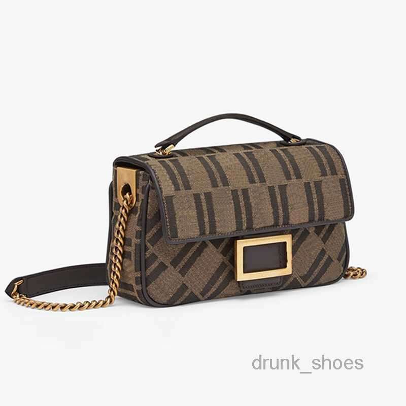 Evening Bags Old Flower Chain Baguette Bag Crossbody Bags Women Canvas Classic Metal Letter Flap Hasp Square Shoulder Handbags Purses Clutch Totes Purse Wallet
Evening Bags Old Flower Chain Baguette Bag Crossbody Bags Women Canvas Classic Metal Letter Flap Hasp Square Shoulder Handbags Purses Clutch Totes Purse Wallet