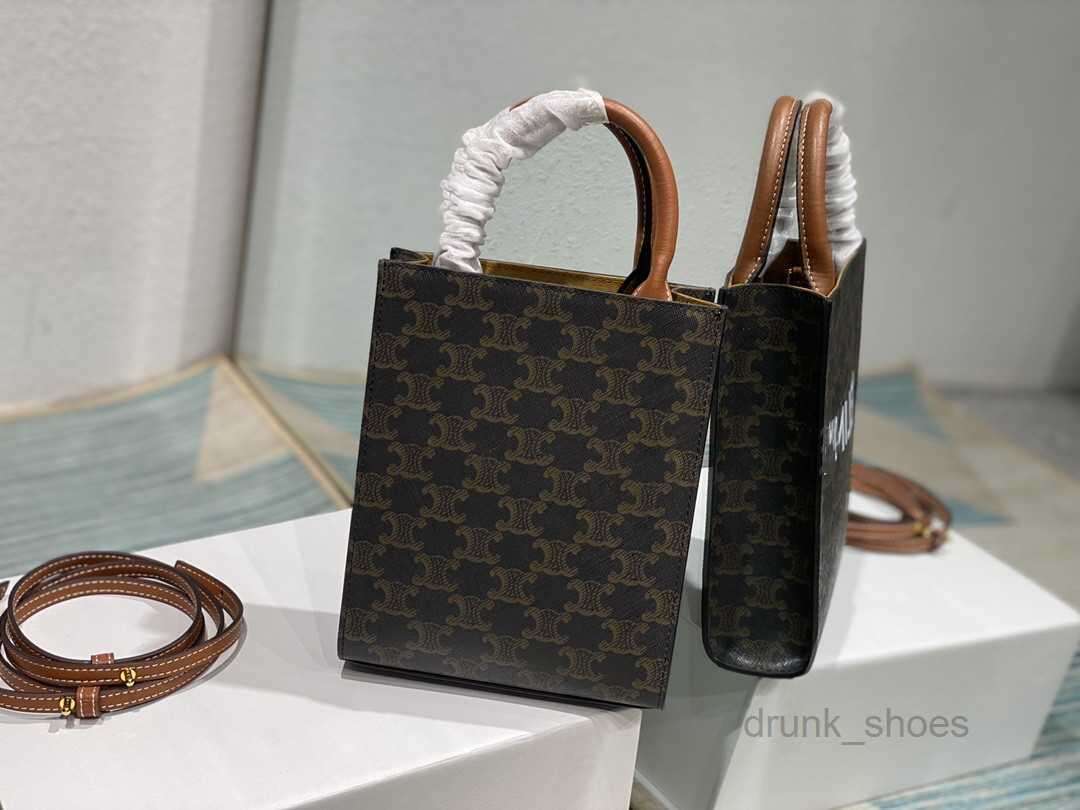 Evening Bags New Mini Designer Bags Luxury Women's Shoulder Bag Handbags Tote Crossbody Wallets Shopping Large Capacity
Evening Bags New Mini Designer Bags Luxury Women's Shoulder Bag Handbags Tote Crossbody Wallets Shopping Large Capacity