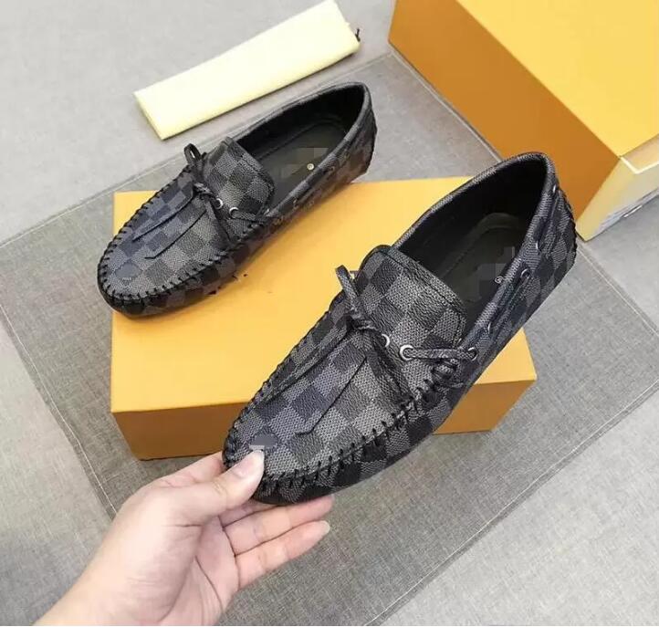 High quality luxury brandss Set foot convenient Leather shoes quality new arrival men grid casual genuine leather bottom designer
High quality luxury brandss Set foot convenient Leather shoes quality new arrival men grid casual genuine leather bottom designer