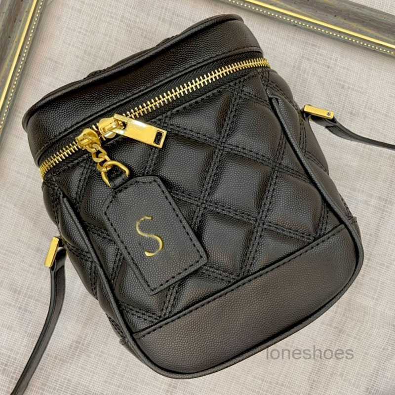 Evening Bags Diamond Lattice Cosmetic Bag Handbag Crossbody Shoulder Bucket Bag Genuine Leather Women Make Up Bags Purse Chain Toiletry Pou, Red
Evening Bags Diamond Lattice Cosmetic Bag Handbag Crossbody Shoulder Bucket Bag Genuine Leather Women Make Up Bags Purse Chain Toiletry Pou, Red