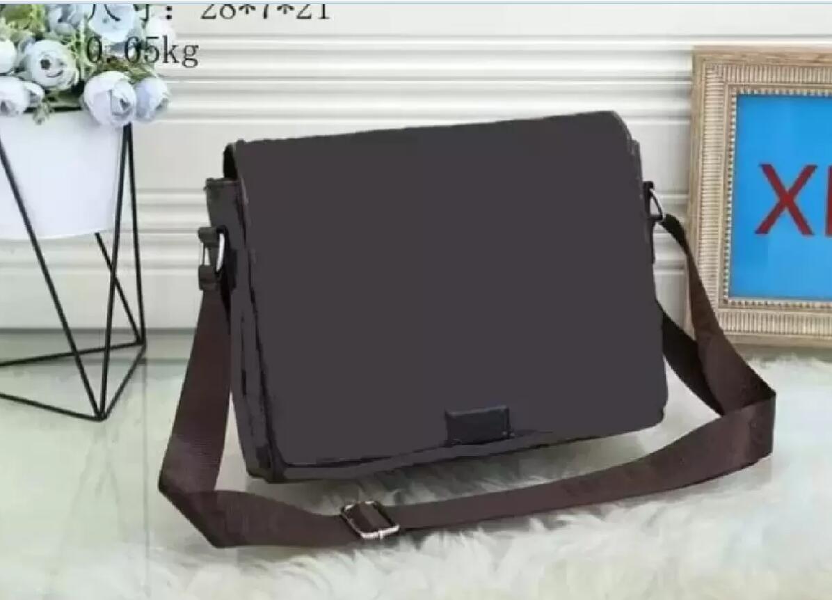 DISTRICT PM Fashion Bags High-end famous Brand Classic designer Men messenger cross body school bookbag shoulder black color, Brown flower
DISTRICT PM Fashion Bags High-end famous Brand Classic designer Men messenger cross body school bookbag shoulder black color, Brown flower
