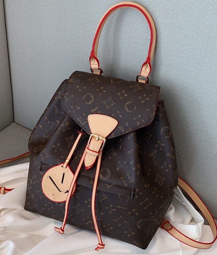 stylish leather backpack Designer Montsouris Women Men Duffel Backpack Mens Vintage Flower Messenger Handbags Shoulder Bag Purse School Bag Wallet buckle tie rope, Brown handle
stylish leather backpack Designer Montsouris Women Men Duffel Backpack Mens Vintage Flower Messenger Handbags Shoulder Bag Purse School Bag Wallet buckle tie rope, Brown handle