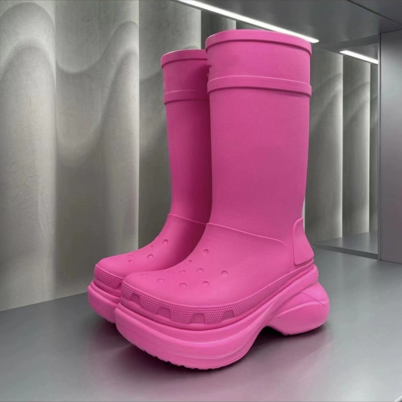 Croc pink rubber boots platform booster boots round toe waterproof rain boots Size embossed on the back, Green
Croc pink rubber boots platform booster boots round toe waterproof rain boots Size embossed on the back, Green