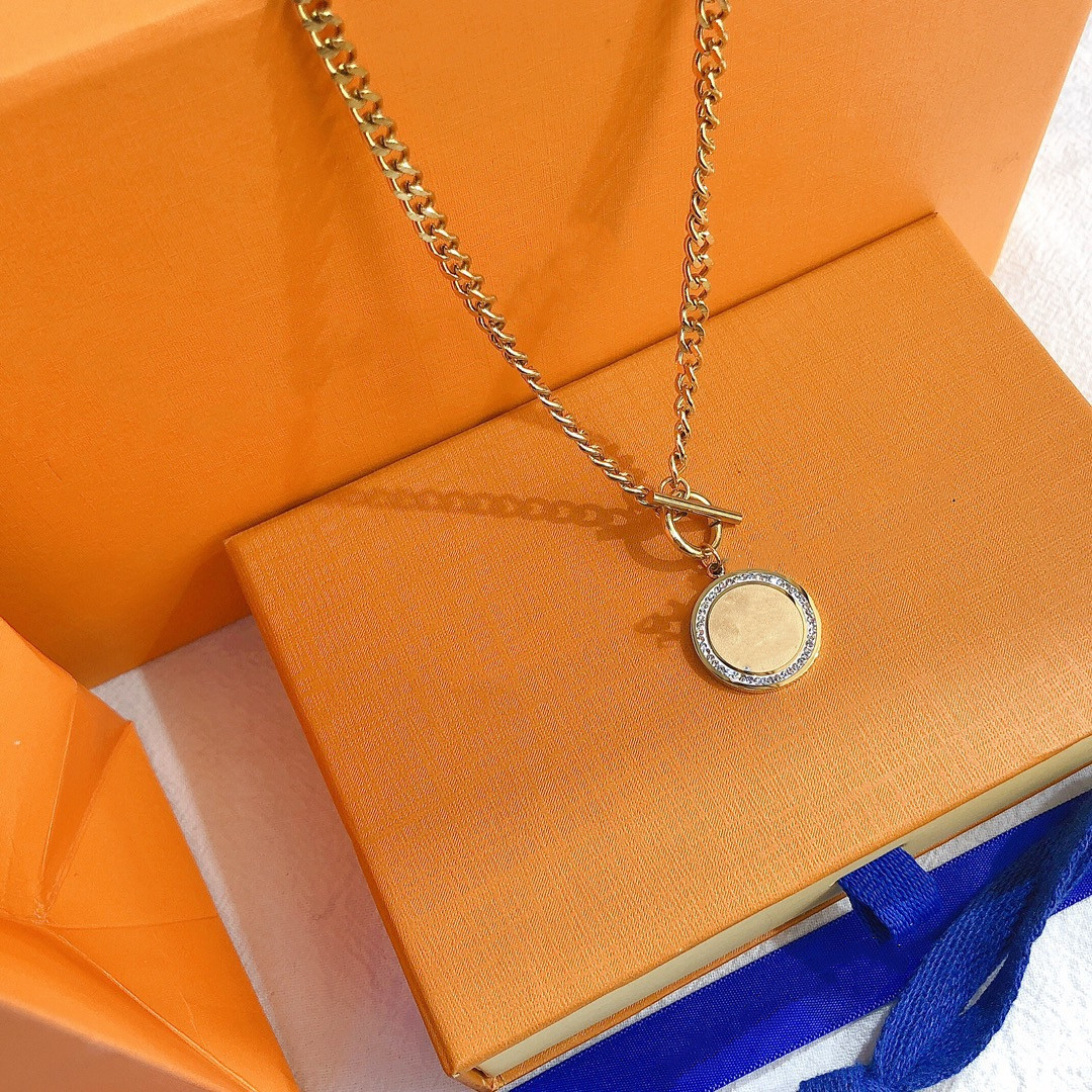Elegant Necklace Bracelet Wedding Pendants Man Woman Unisex Chain Bracelets Necklaces Letter Design Jewelry